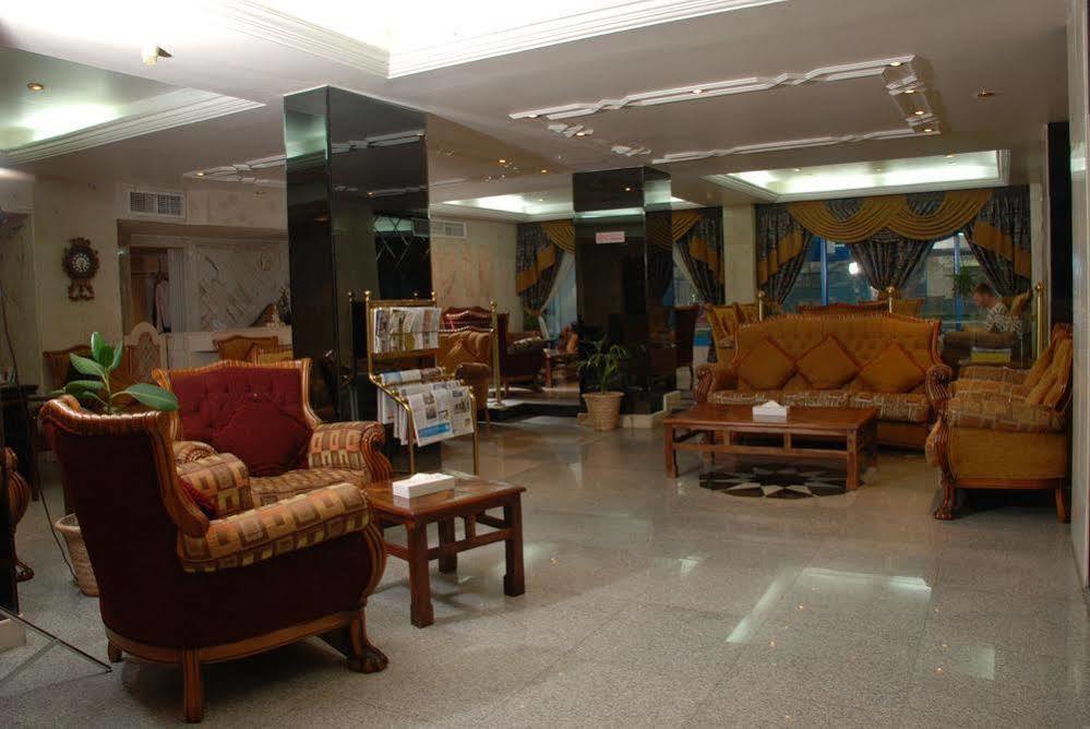 מלון שארג'ה Al Bustan Flats מראה חיצוני תמונה
